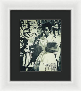Elizabeth Eckford making her way to Little Rock High School 1958 - Framed Print