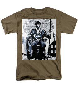 Huey Newton Minister of Defense Black Panther Party - Men's T-Shirt  (Regular Fit)